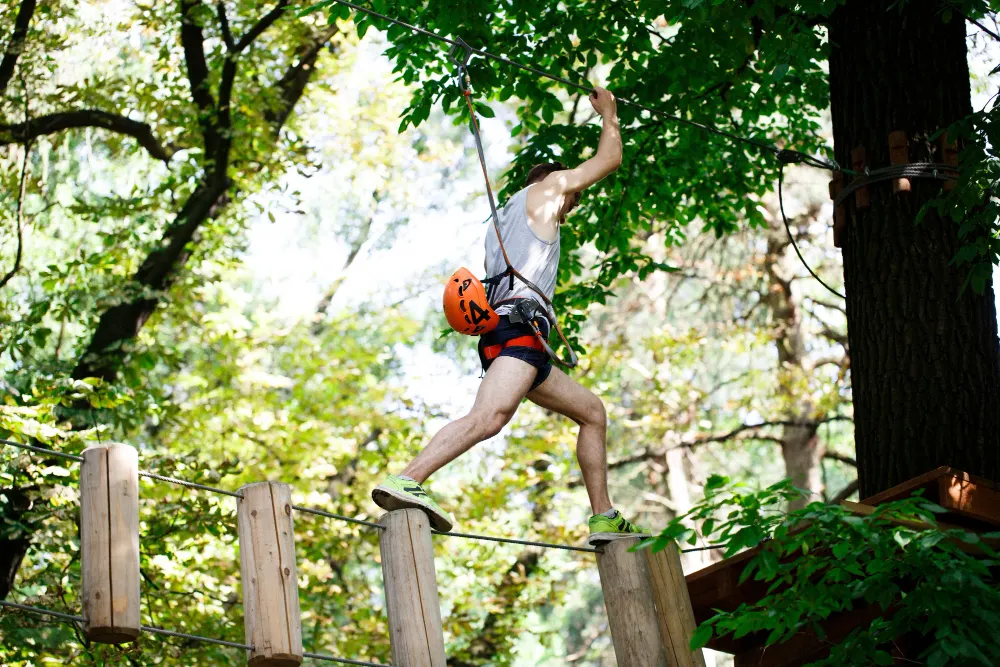 Dimana Tempat Outbound Terbaik di Bandung? Cek Rekomendasinya!